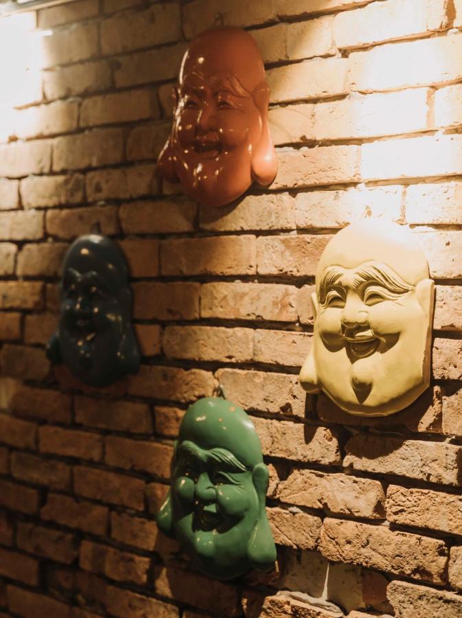 Stay&Chill - S.1: Ancient Studio Nearby Bui Vien Ho Chi Minh City Exterior photo