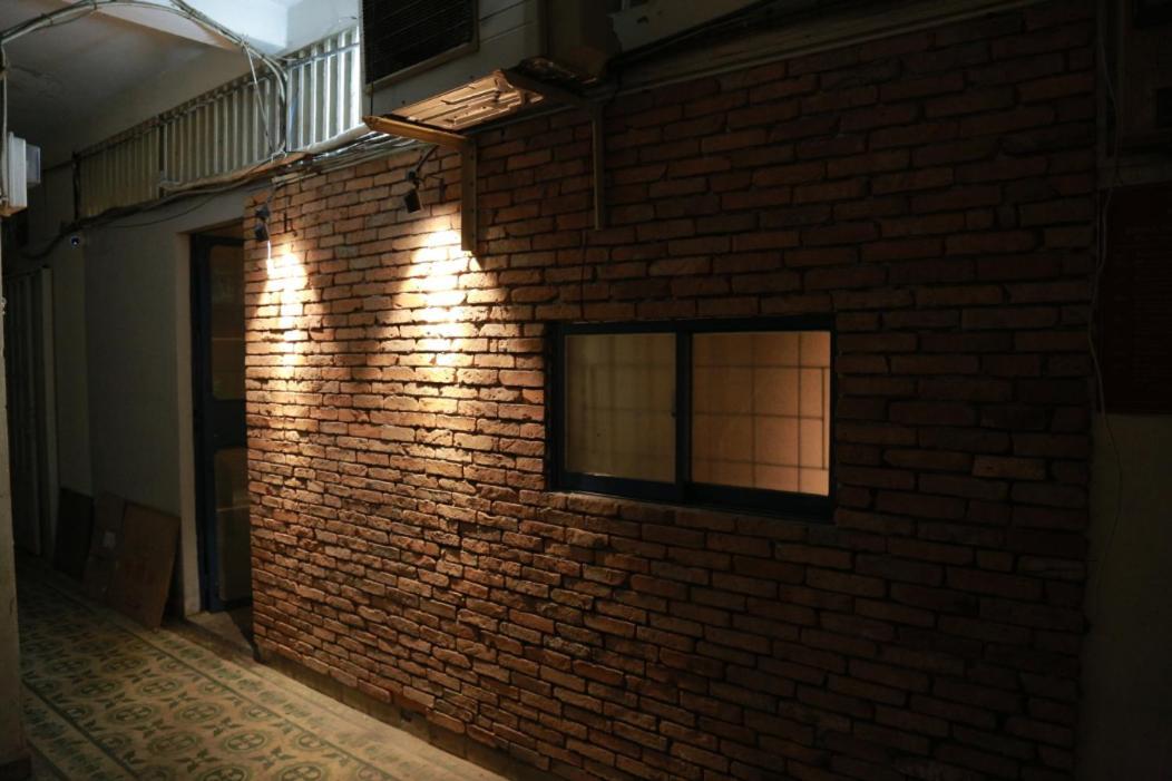 Stay&Chill - S.1: Ancient Studio Nearby Bui Vien Ho Chi Minh City Exterior photo