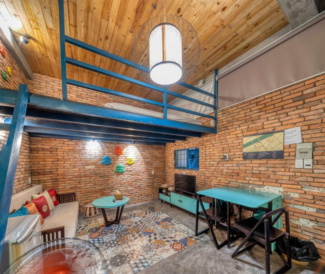 Stay&Chill - S.1: Ancient Studio Nearby Bui Vien Ho Chi Minh City Exterior photo