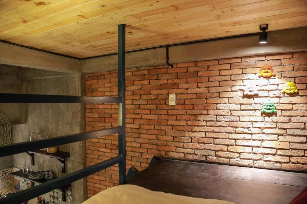 Stay&Chill - S.1: Ancient Studio Nearby Bui Vien Ho Chi Minh City Exterior photo